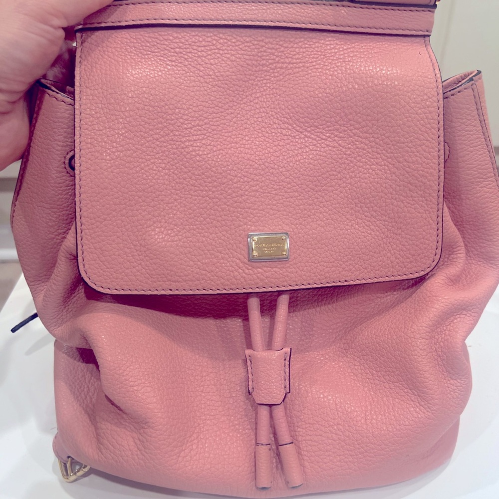 Authentic DOLCE & GABBANA Bag SICILY Pink 100% Leather Backpack Women- like new